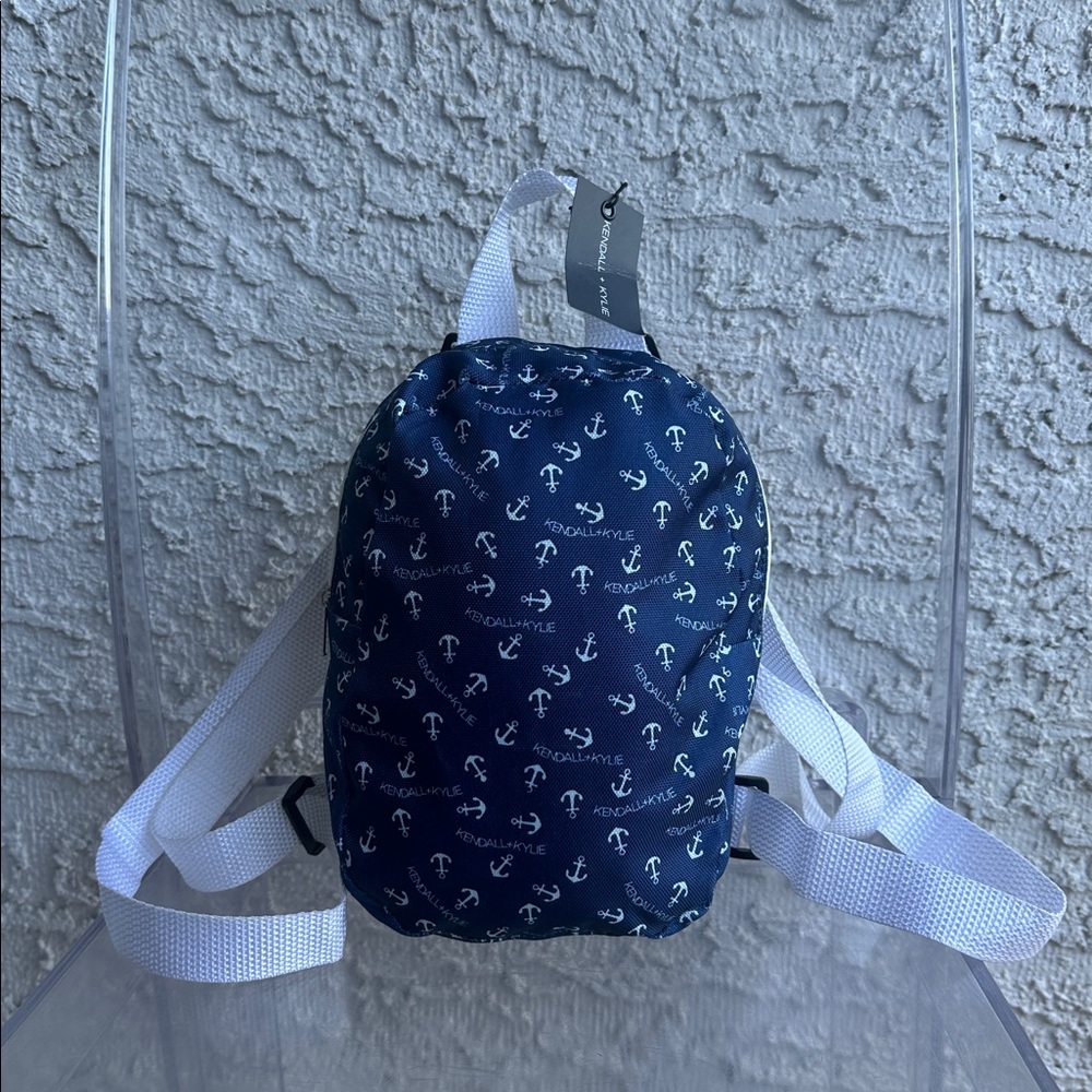 Kendall & Kylie Navy Anchor Backpack-Rand new/never used with a tag - Picture 11 of 16